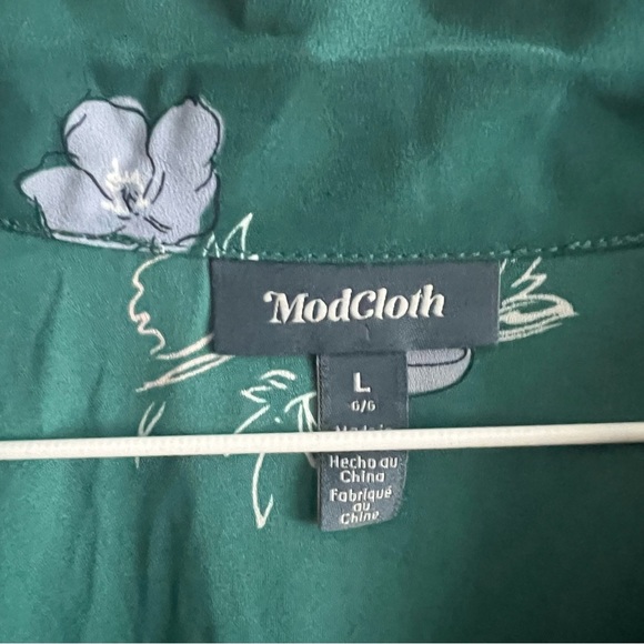 Modcloth Floral Blouse, New with Tags - Picture 6 of 6